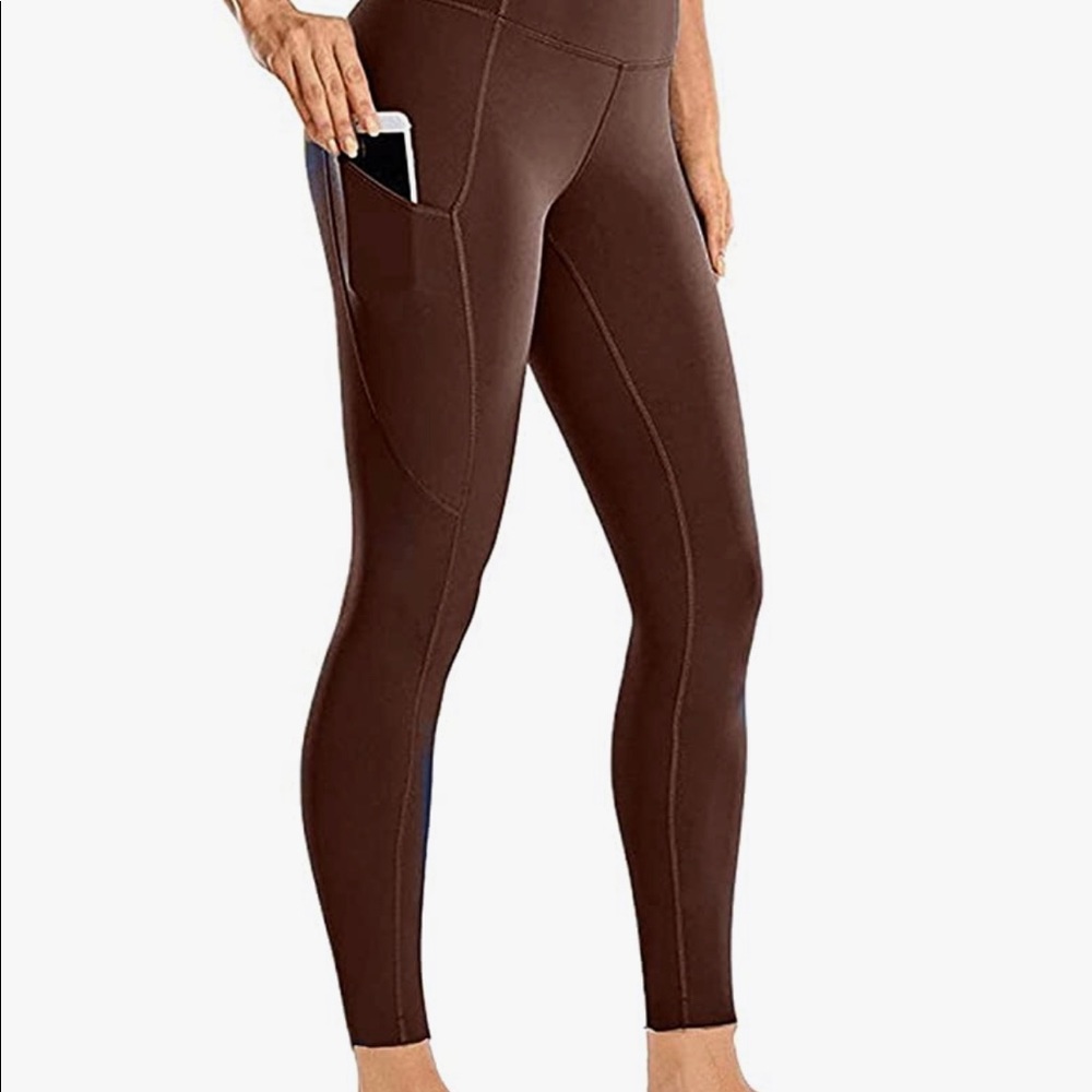 Women’s yoga pants (dark coffee)